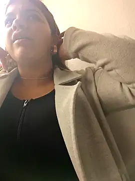 Snapshot of Ivy_enjoy chatting on 06-25-26, 05:39 Ivy enjoy online show from 06-25-26, 05:39