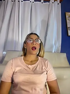 MiaSizzle online show from 02-20-26, 07:58