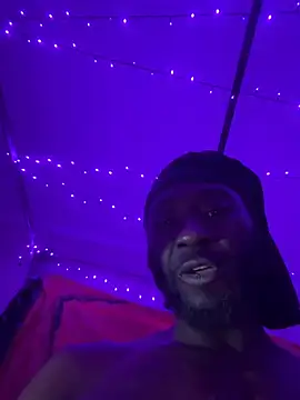 Cantgetenough0069 online show from 04-13-26, 07:25