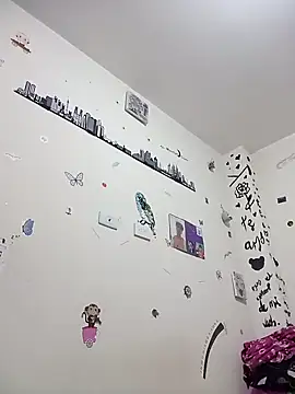 Snapshot of yasid_369 chatting on 12-23-25, 05:38 yasid 369 online show from 12-23-25, 05:38