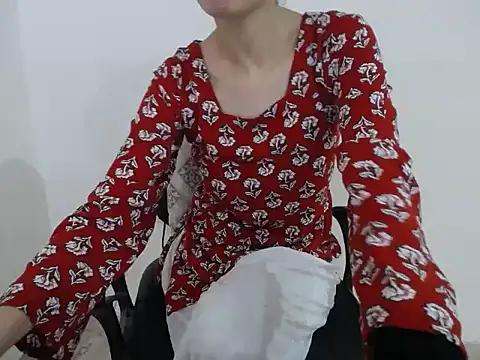 Snapshot of Farhana_beautyfull chatting on 03-03-26, 03:45 Farhana beautyfull online show from 03-03-26, 03:45