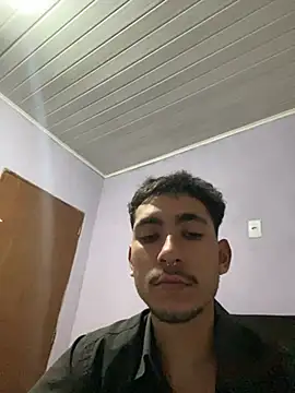 GuioficialBr online show from 07-18-26, 02:05