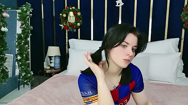 Milana Cold online show from 01-06-26, 11:47