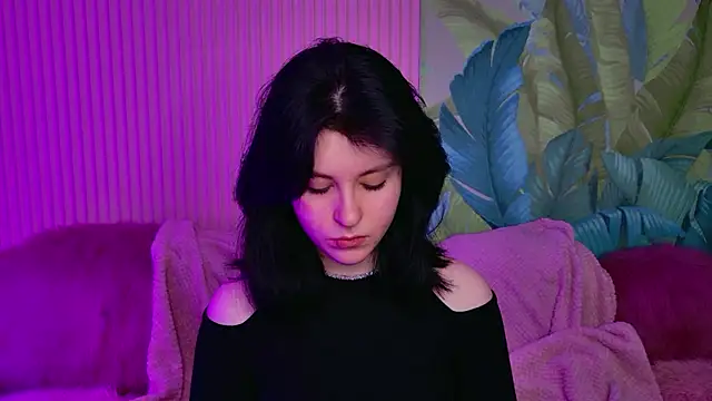 Milana Cold online show from 01-14-26, 08:47