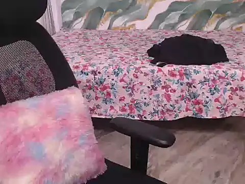 bold-smirthii online show from 02-18-26, 05:25