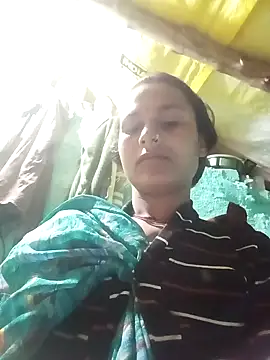 Snapshot of Cuty_priti chatting on 01-06-26, 08:34 Cuty priti online show from 01-06-26, 08:34