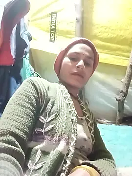 Snapshot of Cuty_priti chatting on 01-09-26, 04:54 Cuty priti online show from 01-09-26, 04:54