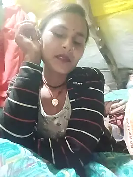 Snapshot of Cuty_priti chatting on 01-17-26, 05:27 Cuty priti online show from 01-17-26, 05:27