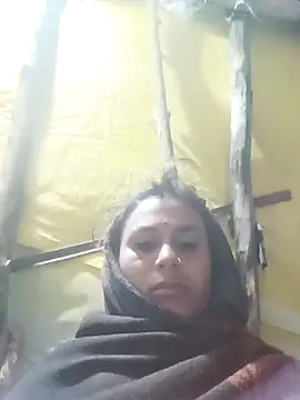 Snapshot of Cuty_priti chatting on 02-07-26, 01:09 Cuty priti online show from 02-07-26, 01:09