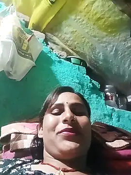 Snapshot of Cuty_priti chatting on 02-22-26, 07:01 Cuty priti online show from 02-22-26, 07:01