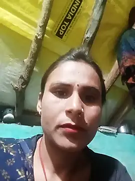 Snapshot of Cuty_priti chatting on 03-12-26, 04:02 Cuty priti online show from 03-12-26, 04:02