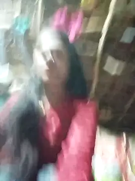 Snapshot of Cuty_priti chatting on 05-14-26, 04:47 Cuty priti online show from 05-14-26, 04:47
