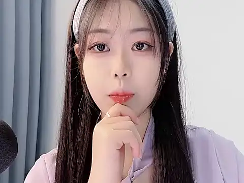 Snapshot of smalldaisy chatting on 01-07-26, 01:52 smalldaisy online show from 01-07-26, 01:52