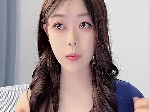 Snapshot of smalldaisy chatting on 01-10-26, 01:51 smalldaisy online show from 01-10-26, 01:51