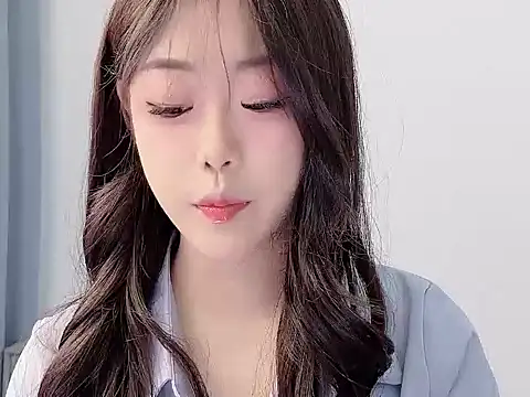 Snapshot of smalldaisy chatting on 01-11-26, 02:05 smalldaisy online show from 01-11-26, 02:05