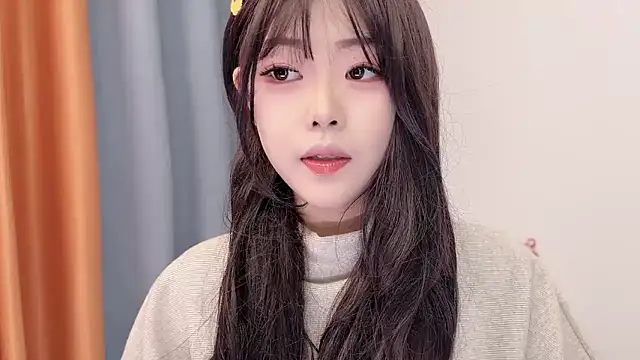 Snapshot of smalldaisy chatting on 02-12-26, 01:44 smalldaisy online show from 02-12-26, 01:44