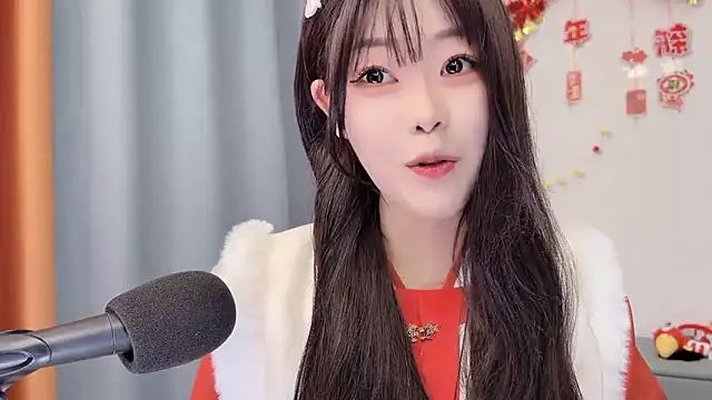 Snapshot of smalldaisy chatting on 03-03-26, 02:50 smalldaisy online show from 03-03-26, 02:50