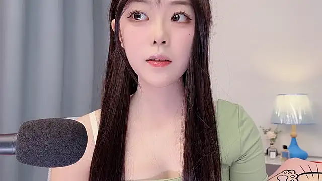 smalldaisy online show from 04-03-26, 02:31