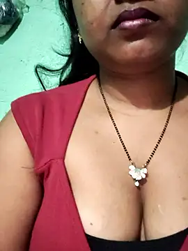 Snapshot of Eashita_01 chatting on 01-18-26, 10:02 Eashita 01 online show from 01-18-26, 10:02