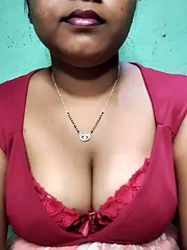 Snapshot of Eashita_01 chatting on 02-11-26, 05:45 Eashita 01 online show from 02-11-26, 05:45