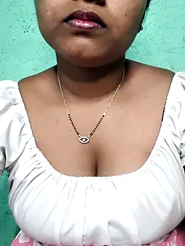 Snapshot of Eashita_01 chatting on 02-12-26, 06:19 Eashita 01 online show from 02-12-26, 06:19