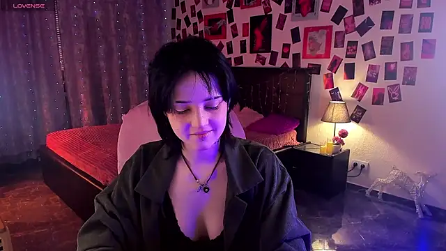 SarahShelby online show from 02-21-26, 10:38