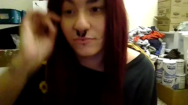 Snapshot of GabbyDaniella chatting on 12-20-25, 08:32 GabbyDaniella online show from 12-20-25, 08:32