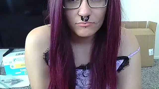 Snapshot of GabbyDaniella chatting on 12-20-25, 11:01 GabbyDaniella online show from 12-20-25, 11:01