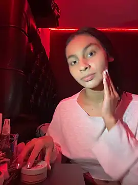 Snapshot of ManuelaEvans_ chatting on 02-01-26, 10:19 ManuelaEvans online show from 02-01-26, 10:19