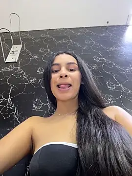 Snapshot of ManuelaEvans_ chatting on 02-03-26, 11:43 ManuelaEvans online show from 02-03-26, 11:43