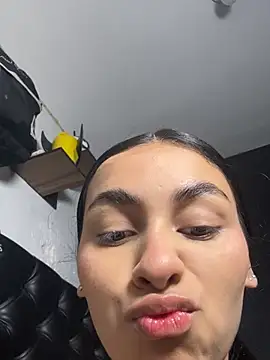 ManuelaEvans  online show from 03-17-26, 09:29