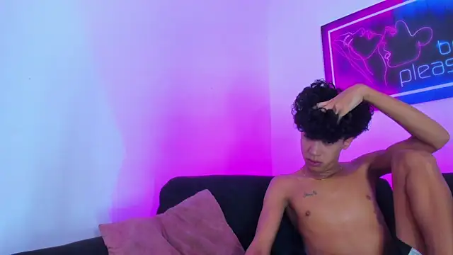 Pleasure boys hot online show from 03-09-26, 05:17