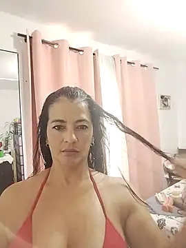 Snapshot of Sienna_walker chatting on 01-07-26, 12:29 Sienna walker online show from 01-07-26, 12:29