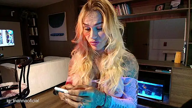 Ambrosia       online show from 04-17-26, 11:52