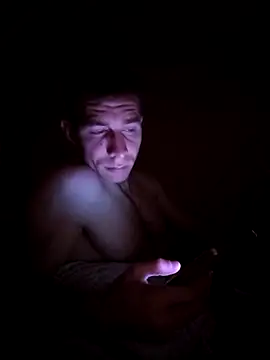 Snapshot of ASGARDEC chatting on 12-20-25, 02:57 ASGARDEC online show from 12-20-25, 02:57