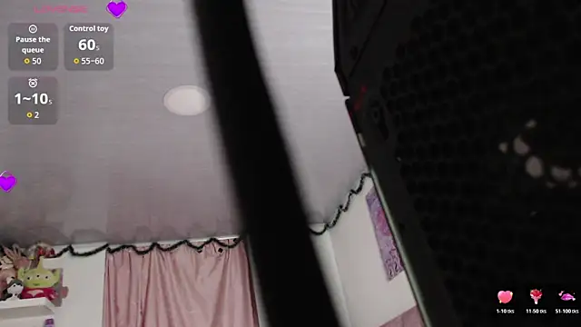 Snapshot of violett_brown9 chatting on 06-12-26, 06:34 violett brown9 online show from 06-12-26, 06:34