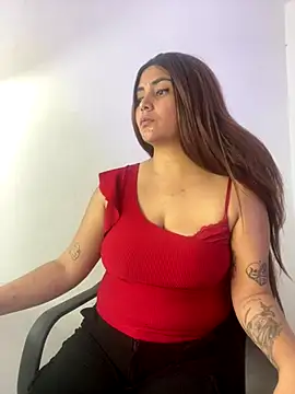 Snapshot of CHLOE_EF chatting on 12-20-25, 03:13 CHLOE EF online show from 12-20-25, 03:13