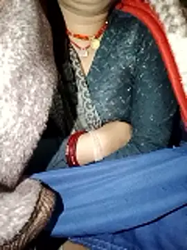 Snapshot of Manisha8l chatting on 01-09-26, 12:35 Manisha8l online show from 01-09-26, 12:35