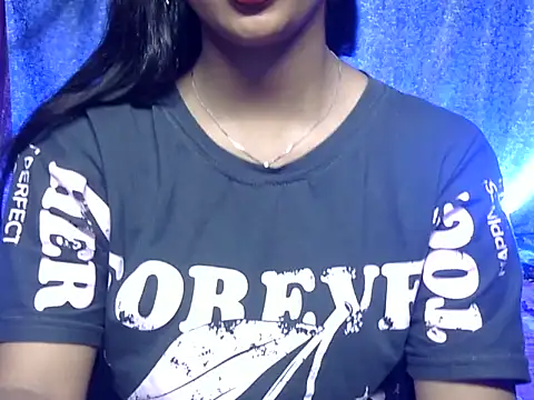 cute Dirty Diva online show from 05-17-26, 02:57