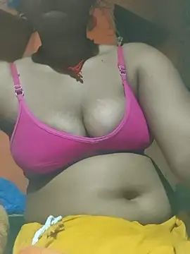 Madhu cute online show from 02-21-26, 03:57