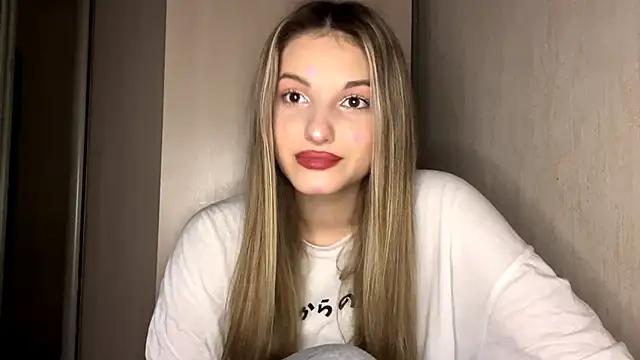 Snapshot of EmllyLighty chatting on 01-10-26, 08:16 EmllyLighty online show from 01-10-26, 08:16