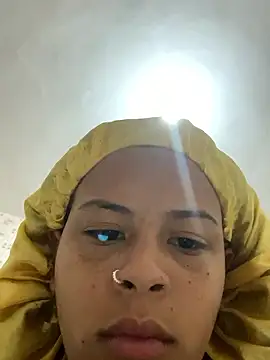 Snapshot of Estrelaa7 chatting on 01-15-26, 12:59 Estrelaa7 online show from 01-15-26, 12:59