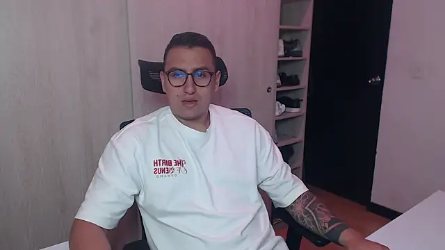 DanteVesper online show from 04-19-26, 04:01