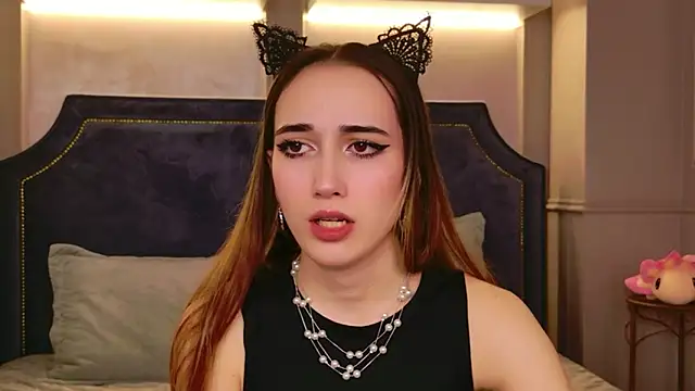 Gretta Lane online show from 03-18-26, 05:32