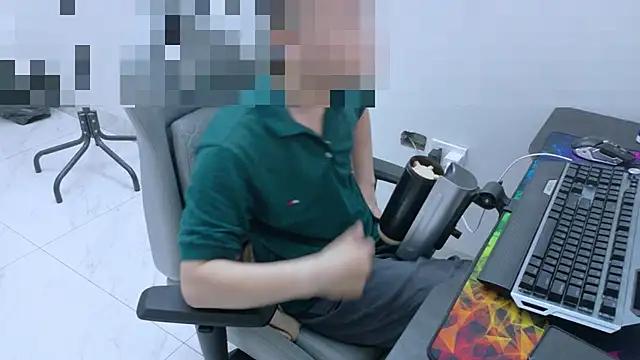 - kur - online show from 06-02-26, 02:08