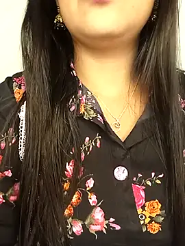 Deshi bhabhi143 online show from 04-12-26, 06:51