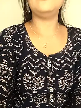 Snapshot of Deshi_bhabhi143 chatting on 04-29-26, 11:36 Deshi bhabhi143 online show from 04-29-26, 11:36