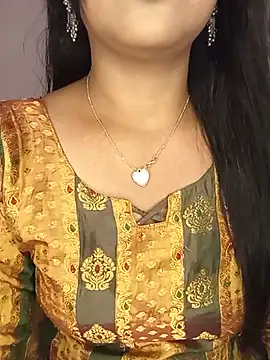 Snapshot of Deshi_bhabhi143 chatting on 05-17-26, 05:49 Deshi bhabhi143 online show from 05-17-26, 05:49