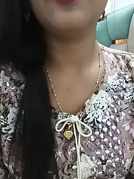 Snapshot of Deshi_bhabhi143 chatting on 06-20-26, 06:27 Deshi bhabhi143 online show from 06-20-26, 06:27