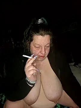 Snapshot of tigresse3 chatting on 01-07-26, 10:45 tigresse3 online show from 01-07-26, 10:45